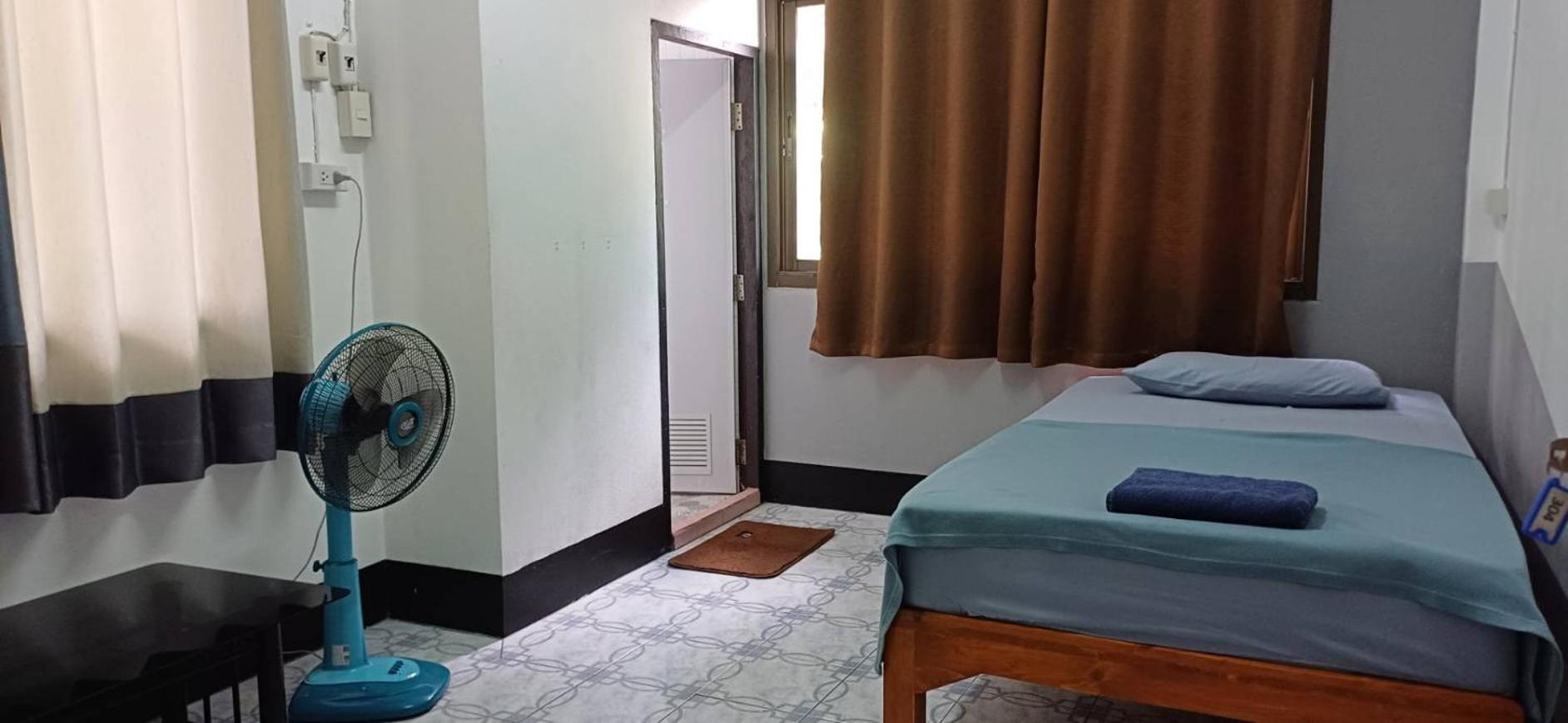 Satop Travelers Guesthouse Chiang Mai Dış mekan fotoğraf