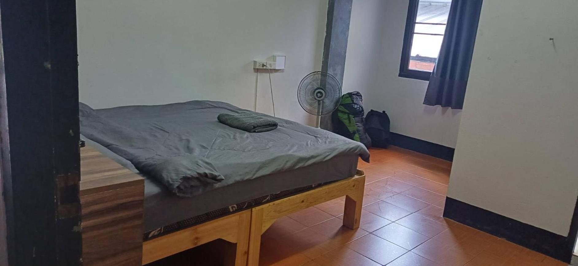 Satop Travelers Guesthouse Chiang Mai Dış mekan fotoğraf